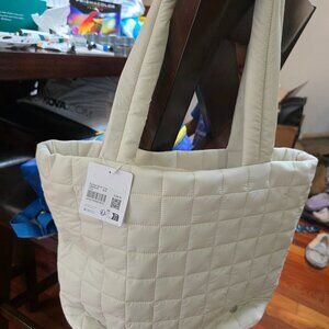 Lululemon tote